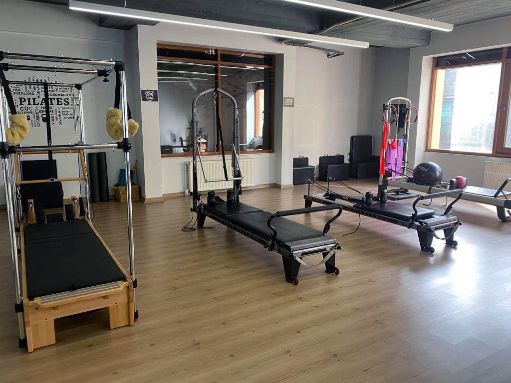Ataşehir reformer pilates salonu